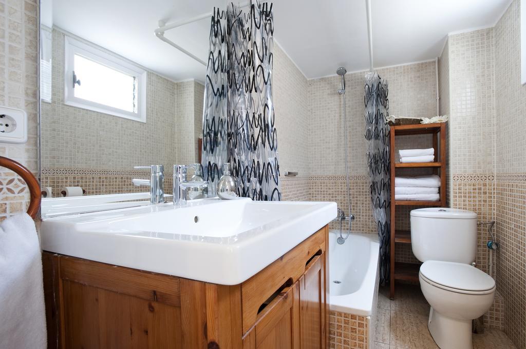 Rainbow Apartman Barcelona Szoba fotó