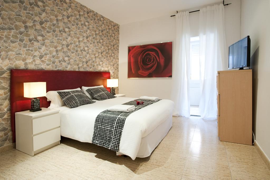 Rainbow Apartman Barcelona Szoba fotó